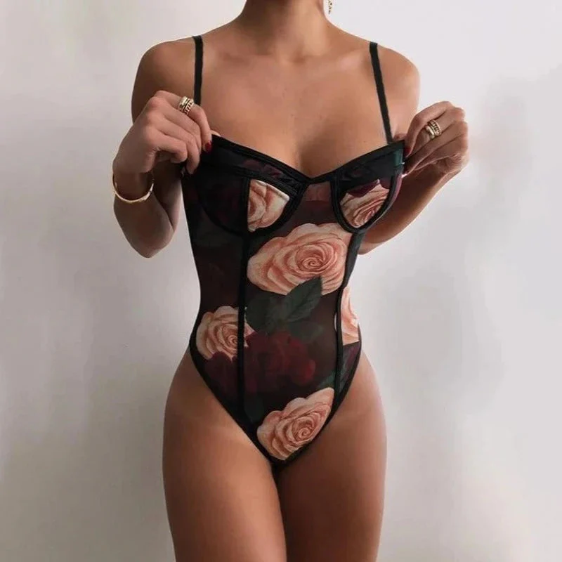Body koronkowe w róże
