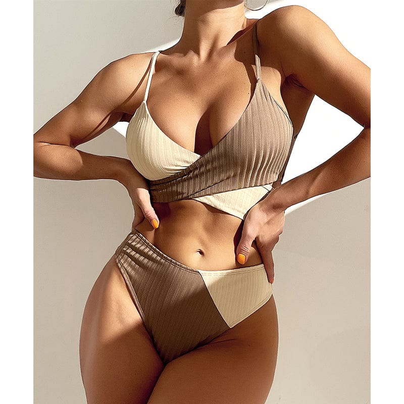 Dwuczęściowe bikini z wysokim stanem